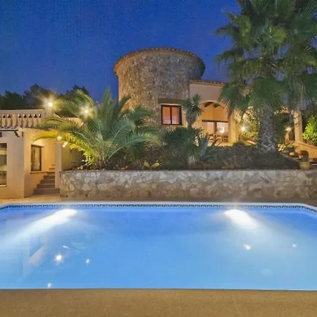 Club Villamar - Nirwana Villa *